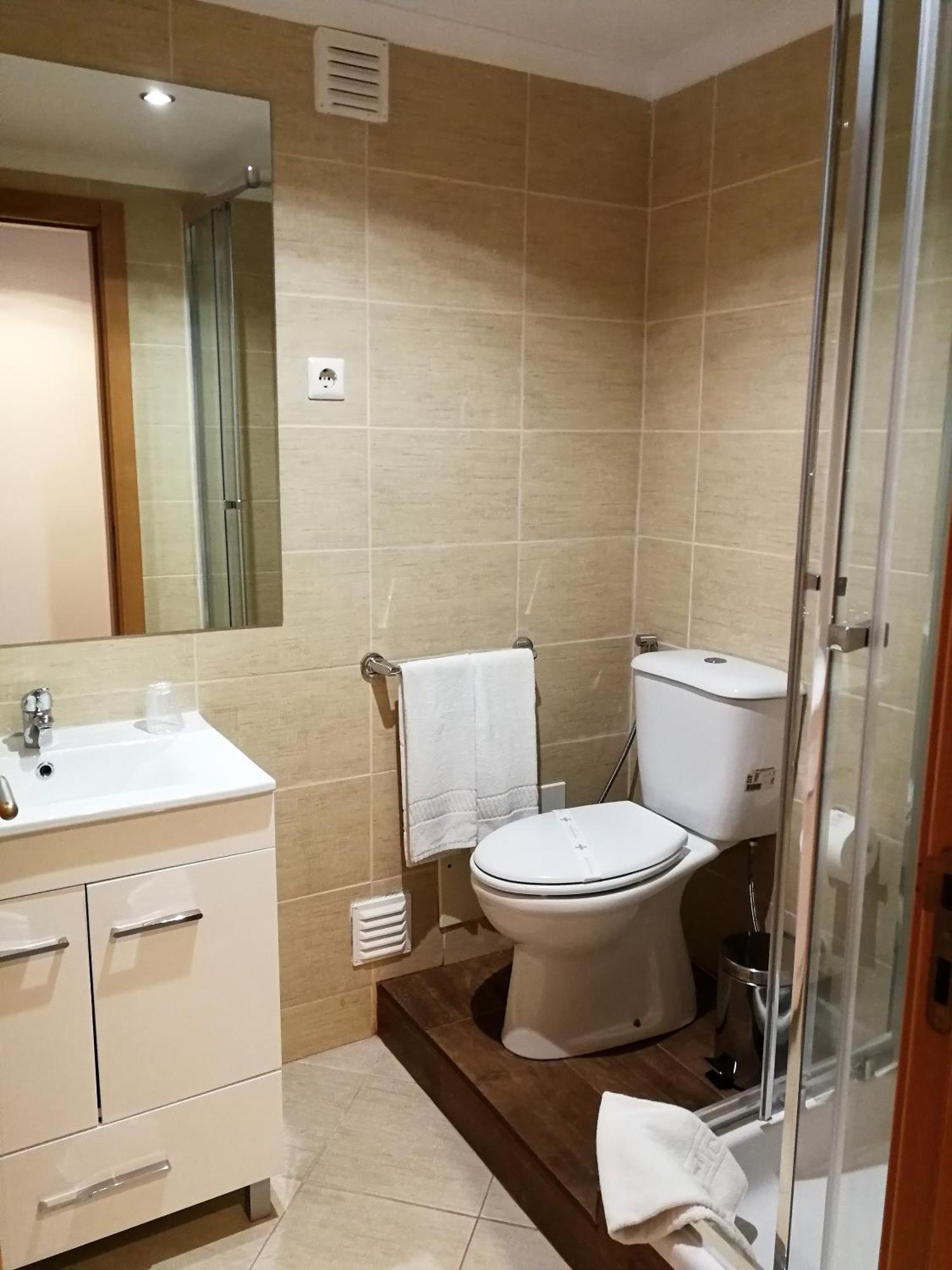 Appartamento con 2 Camere da Letto senza Balcone